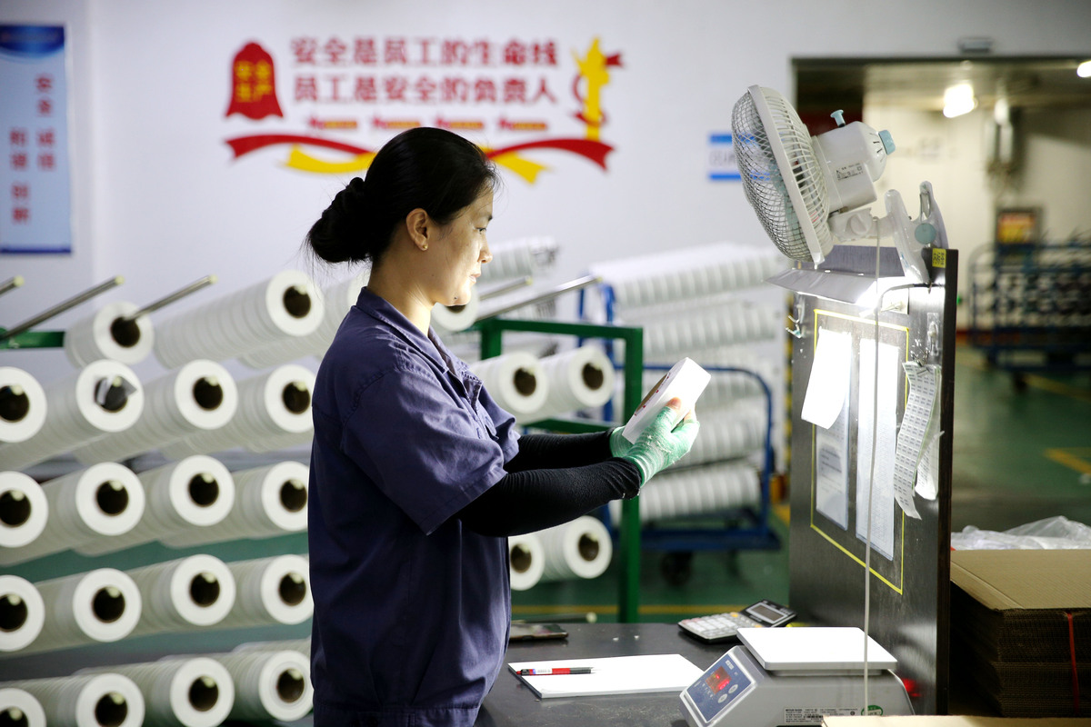 卷烟机操作工工作收获：技能提升、经验积累、团队合作、薪酬福利和成就感