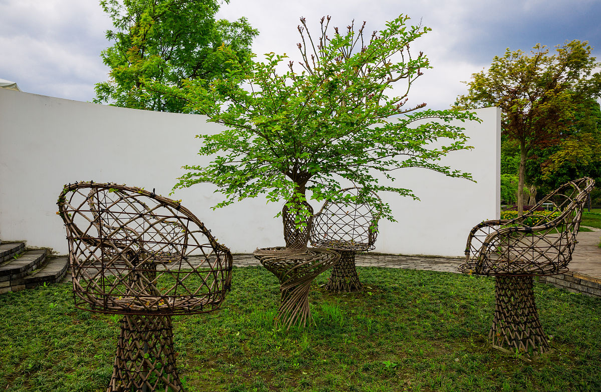 四川成都经济贸易学校地址及乘车路线 - 如何到达成都经贸学校