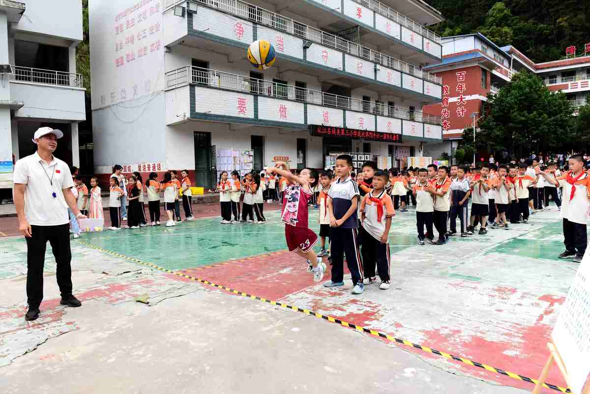从江县贯洞镇龙图职业中学怎么样 学校风气好不好