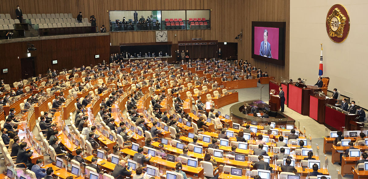 四川中专学费：2022年读中专要多少钱？