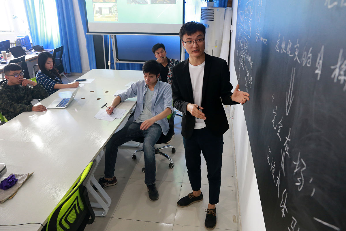 成都五年制大专学校管理制度怎样