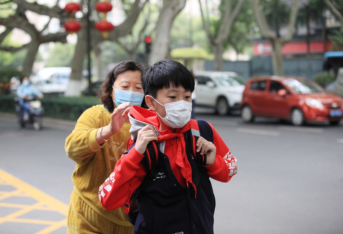 2020年六年级什么时候开学?