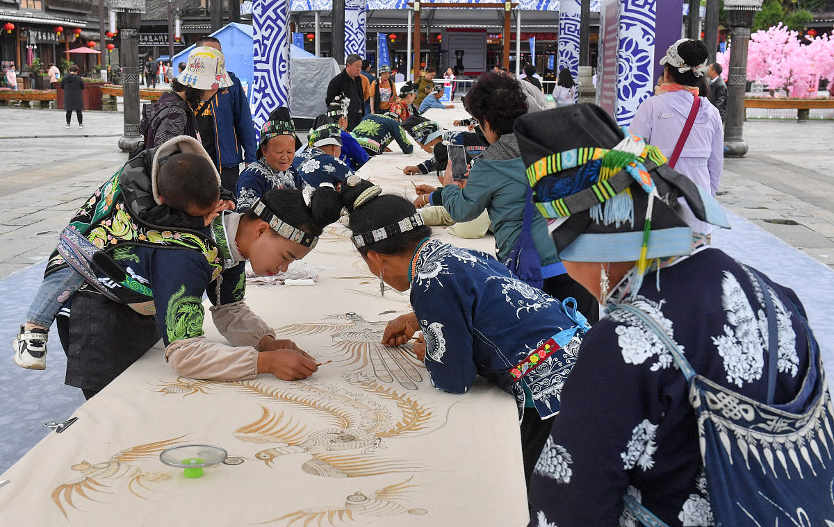 贵州医科大学医学检验专业就业前景分析：机遇与挑战并存
