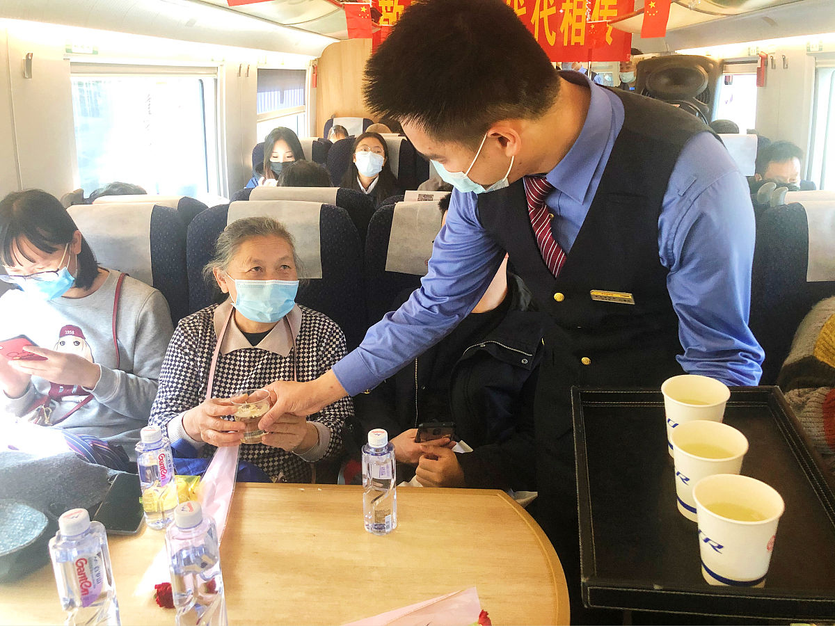 成都铁路学校学铁路专业，男生就业前景如何？