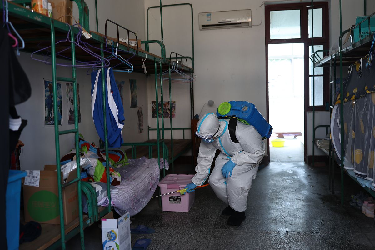 四川省红十字卫生学校宿舍环境怎么样？食堂环境如何？