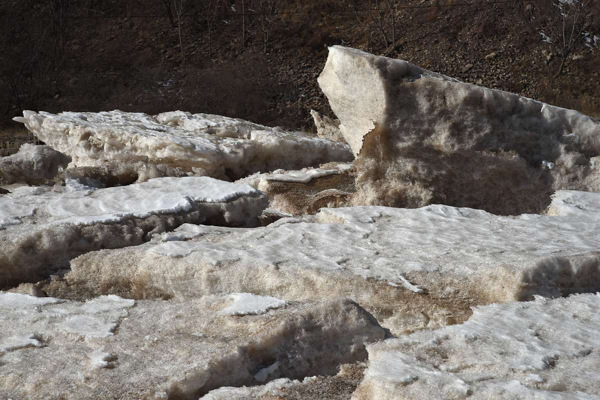 冰水堆积物区域水利工程坝基渗漏风险分析
