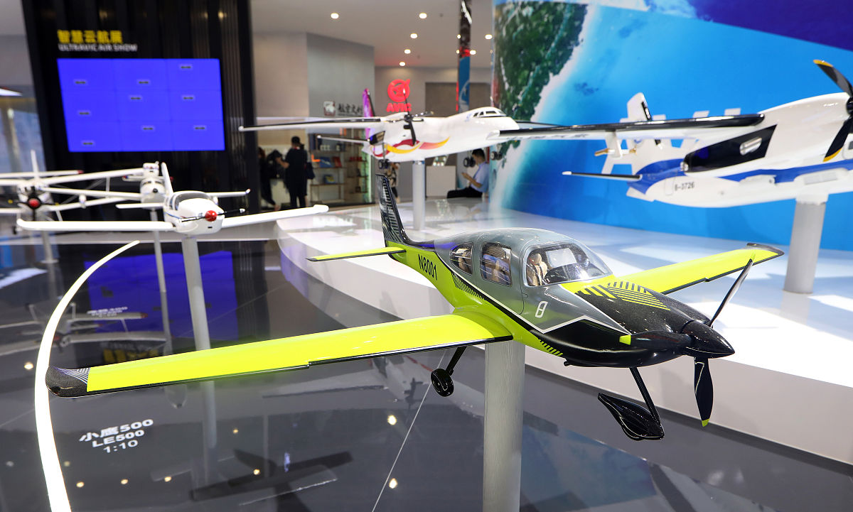 初中毕业学飞机维修/编程，能找到好工作吗？