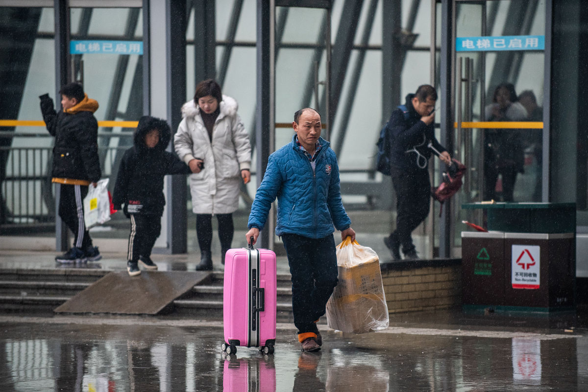 高铁人员薪酬提升：列入重点考虑范畴，保障安全与服务质量