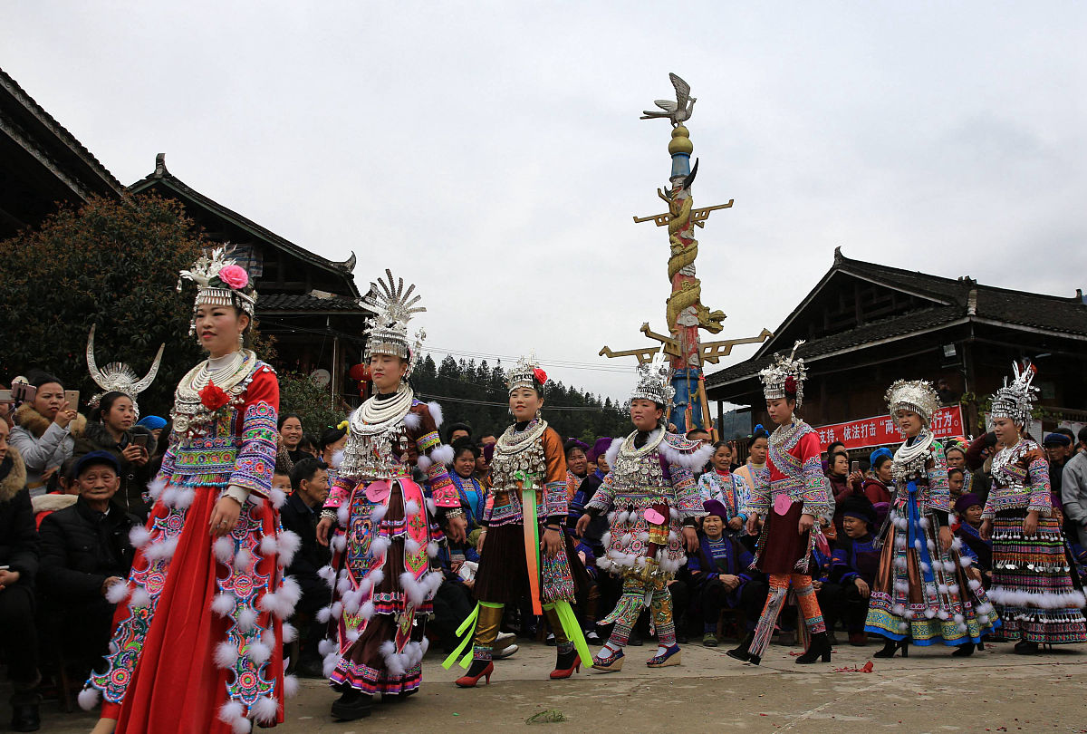 2917年3月22日,在广西柳州市融水苗族自治县白云乡元江苗寨,参加"达配