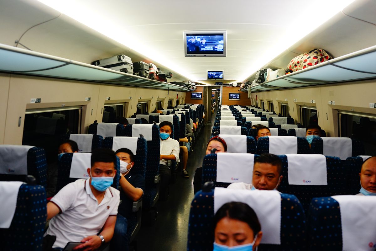 成都机电工程学校高铁专业招生时间高铁钱景大好