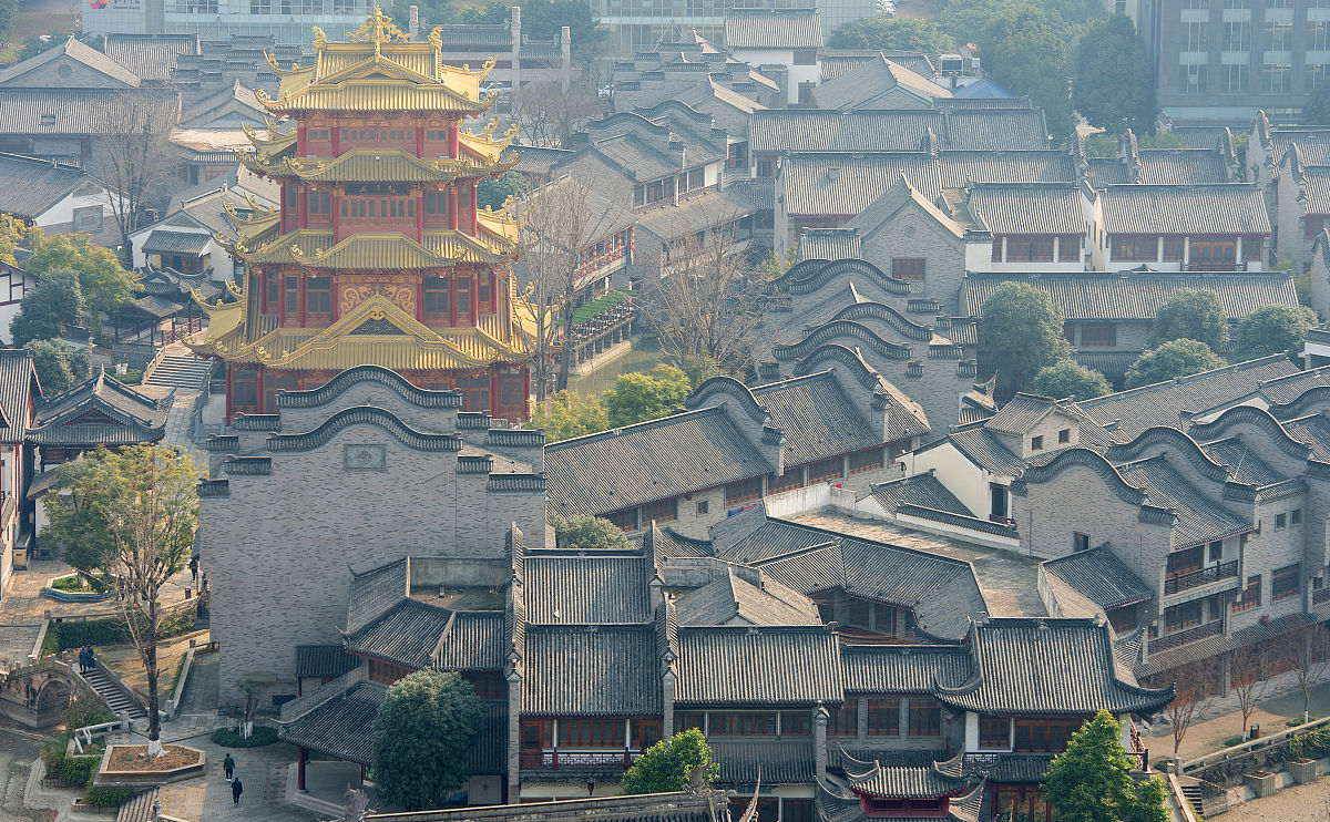2021年1月19日,成都,龙潭水乡仿古建筑.(如需下载使用,请务必署名:红