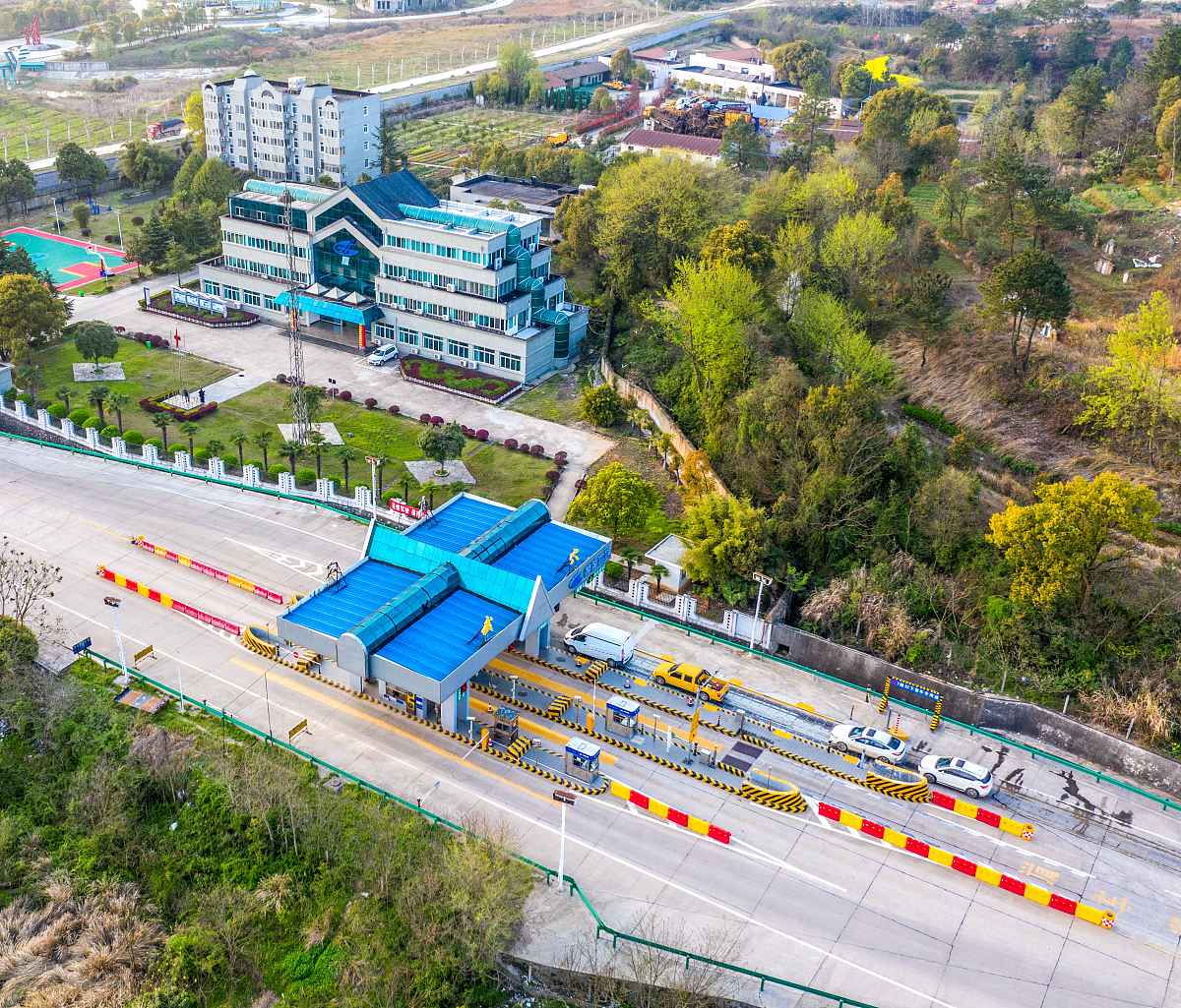 双塔山秀水大街欢乐江山限速多少