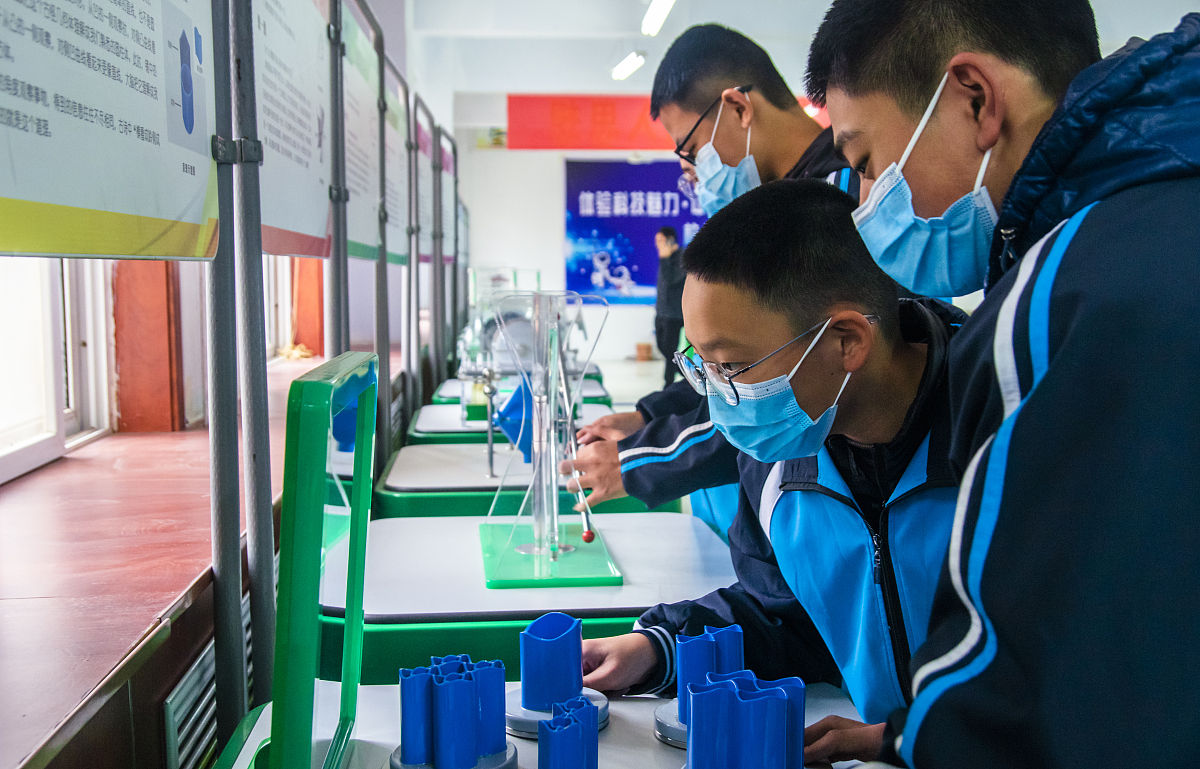 河北科技工程学校2021年招生简章