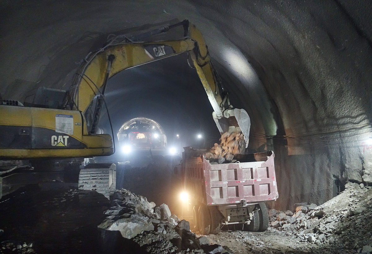 石家庄铁路职业技术学院地下工程与隧道工程技术专业课程设置有哪些