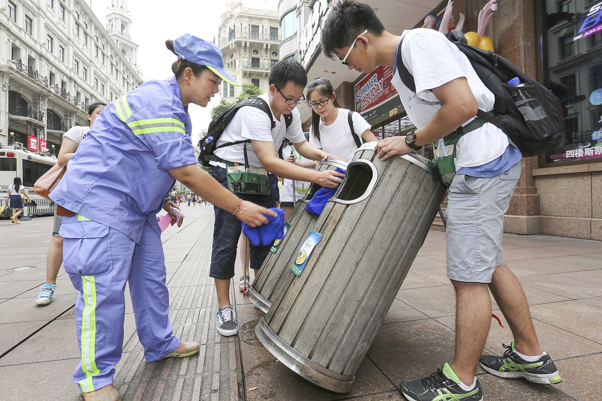大学生社会实践报告范文：内容全面，结构清晰
