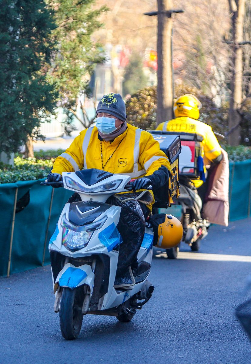 美团骑手账号注销后，如何查询工资是否被克扣？