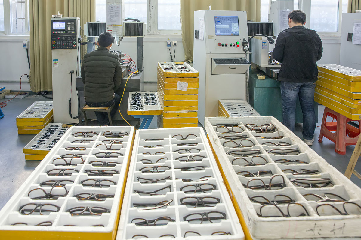 2号生产线机械故障导致停产，产品取样受阻