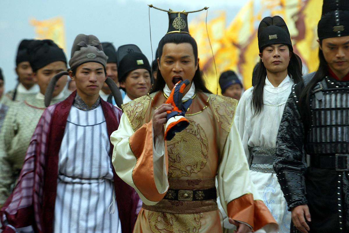 18岁太子被14岁秦王罚站：古代兄弟间的权谋与成长