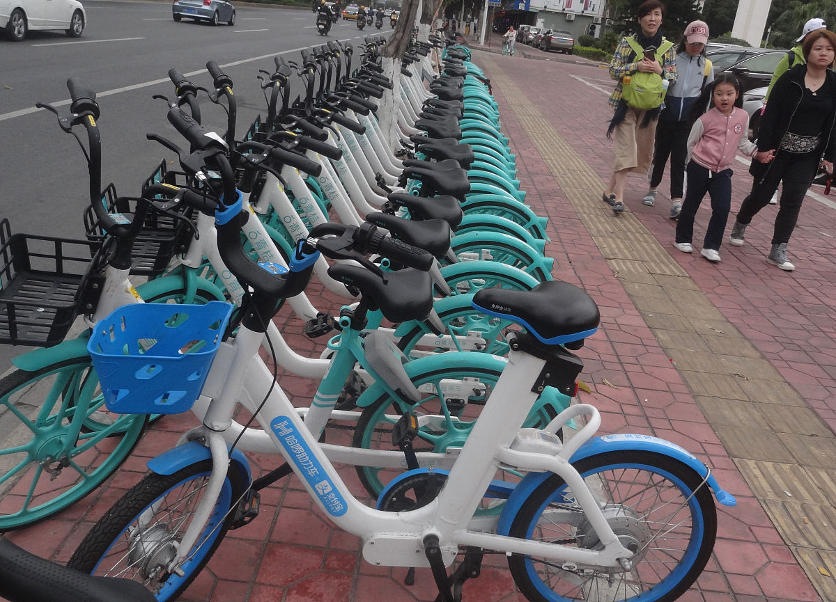 共享单车停放问题：多方协作治理的成功实践
