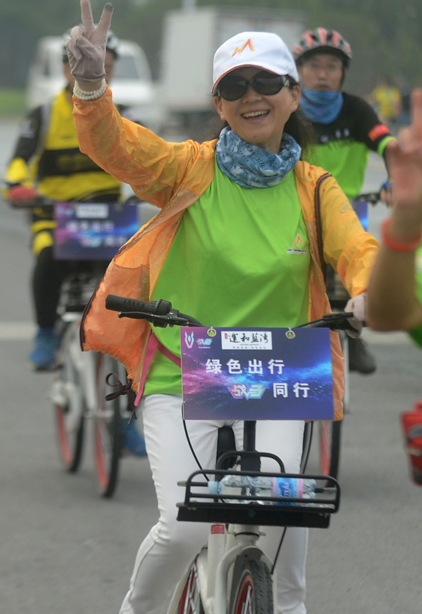 西部陆海新通道法制保障的重要性 写一篇论文不少于三千字