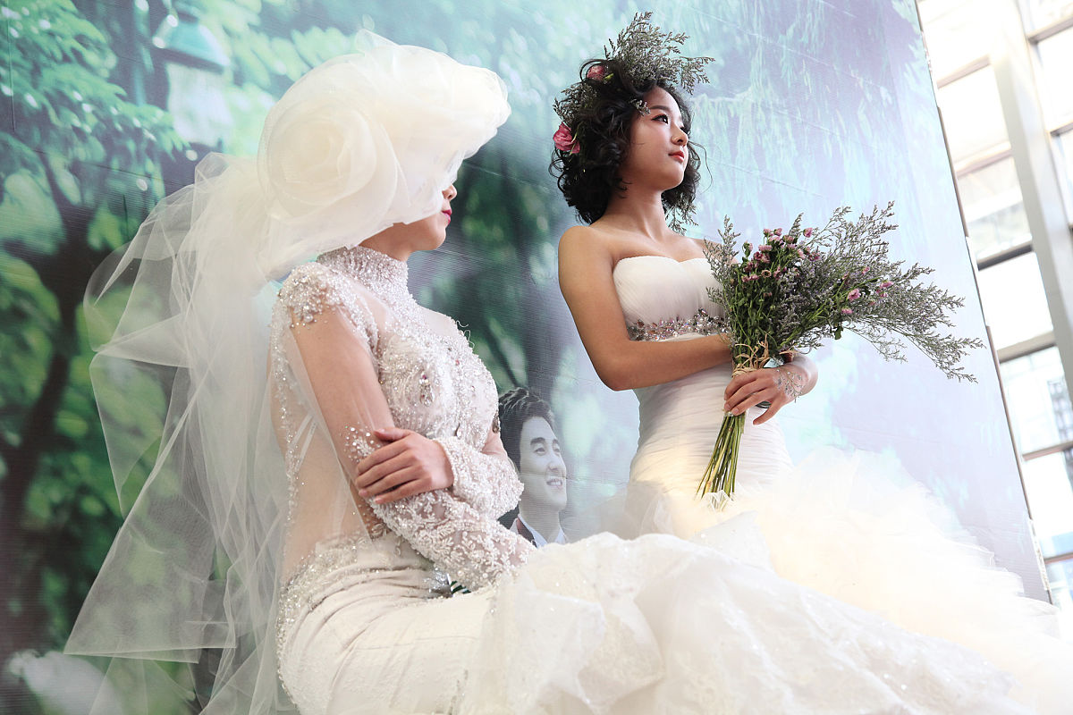 2016年3月13日,为期两天的第十七届西安(春季)婚博会上,优雅的西式婚
