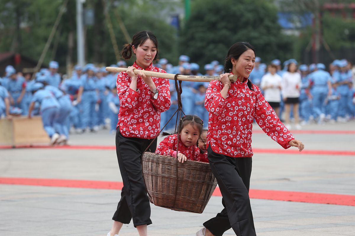 眉山卫生职业技术学校读临床医学就业前景怎么样
