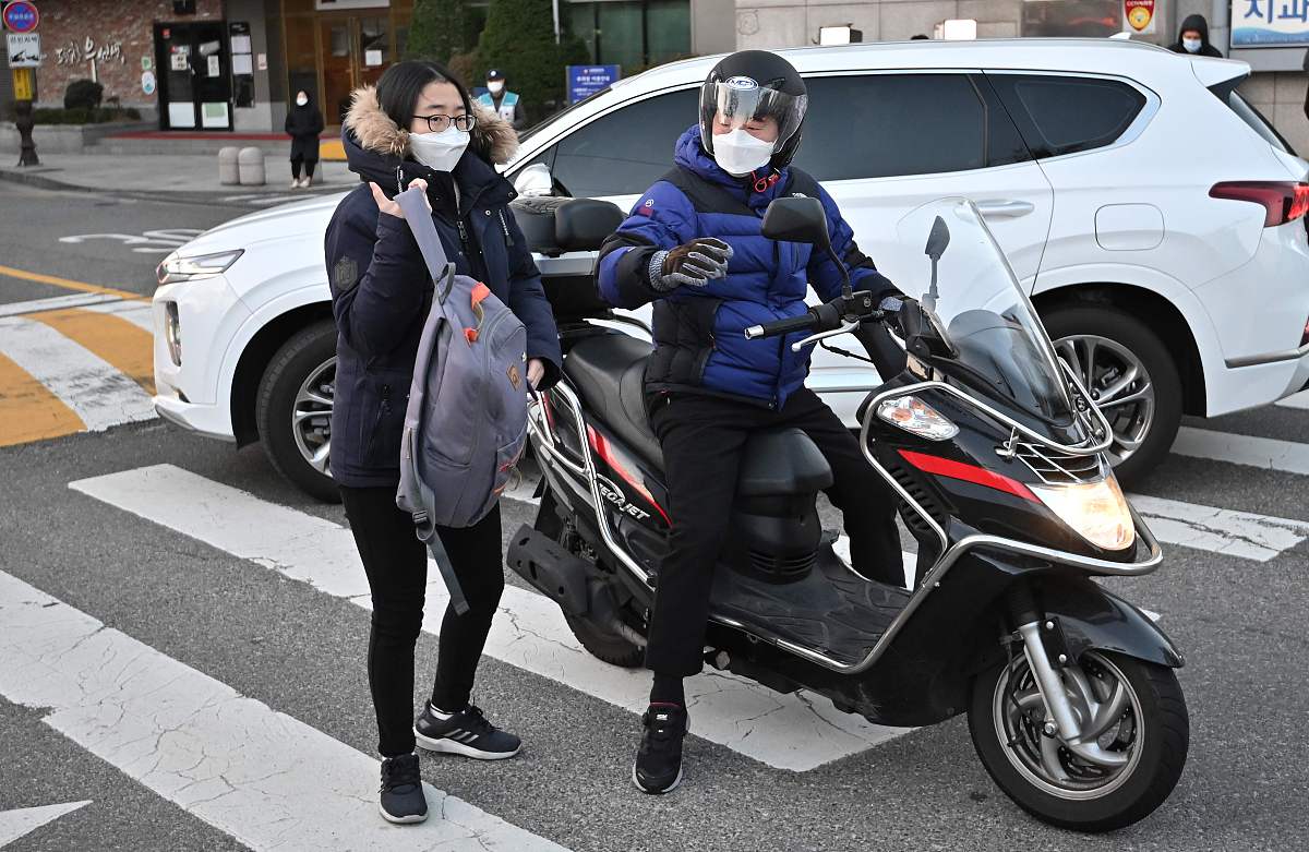 当地时间2020年12月3日,韩国首尔,受新冠疫情影响,原定于今年11月19日