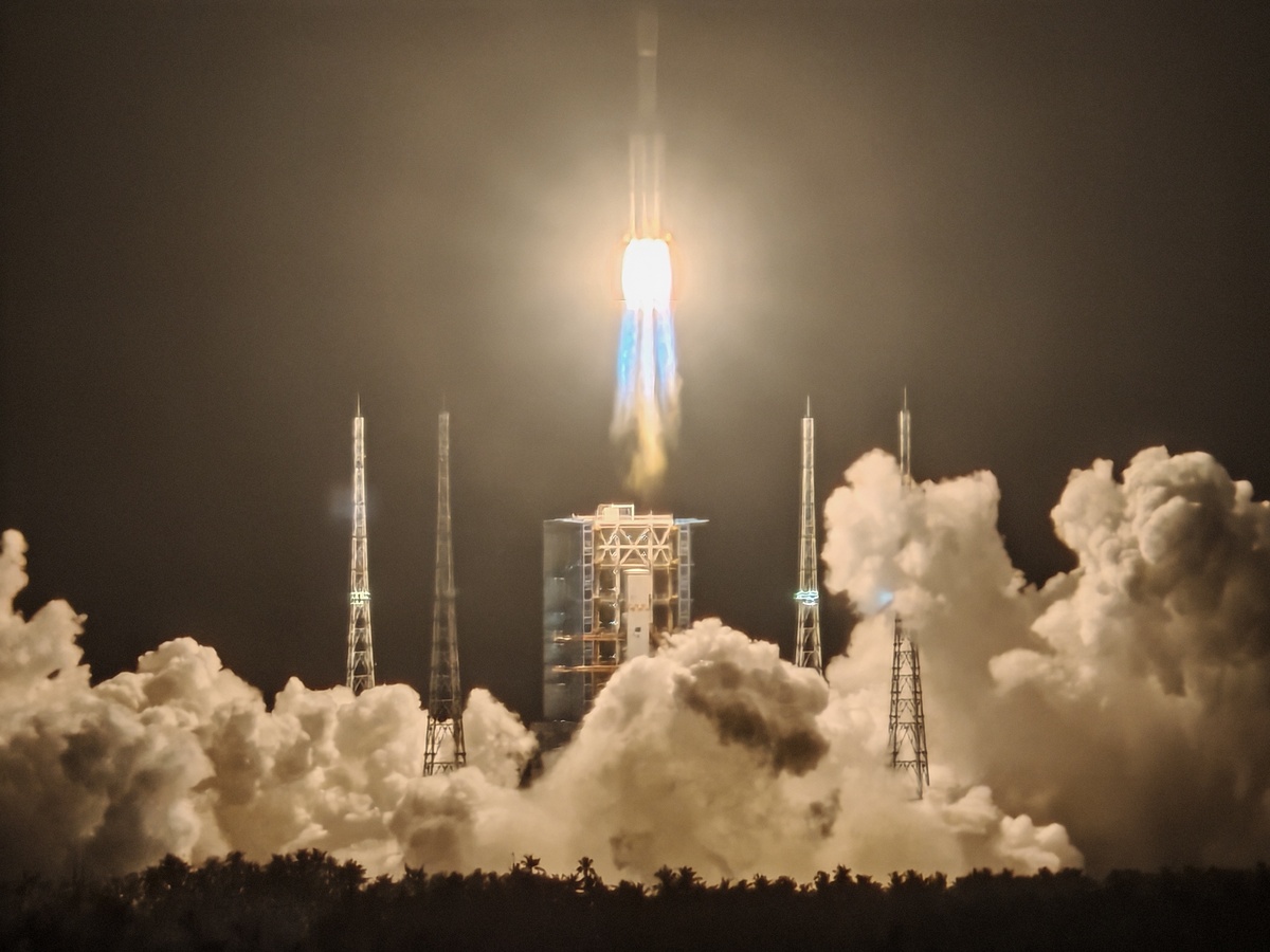 卫星发射回顾：关键事实与深度分析