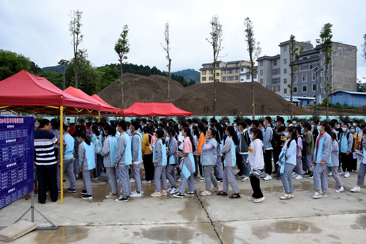 靖州苗族侗族自治县职业中等专业学校学校怎么样_好不好_学校评价