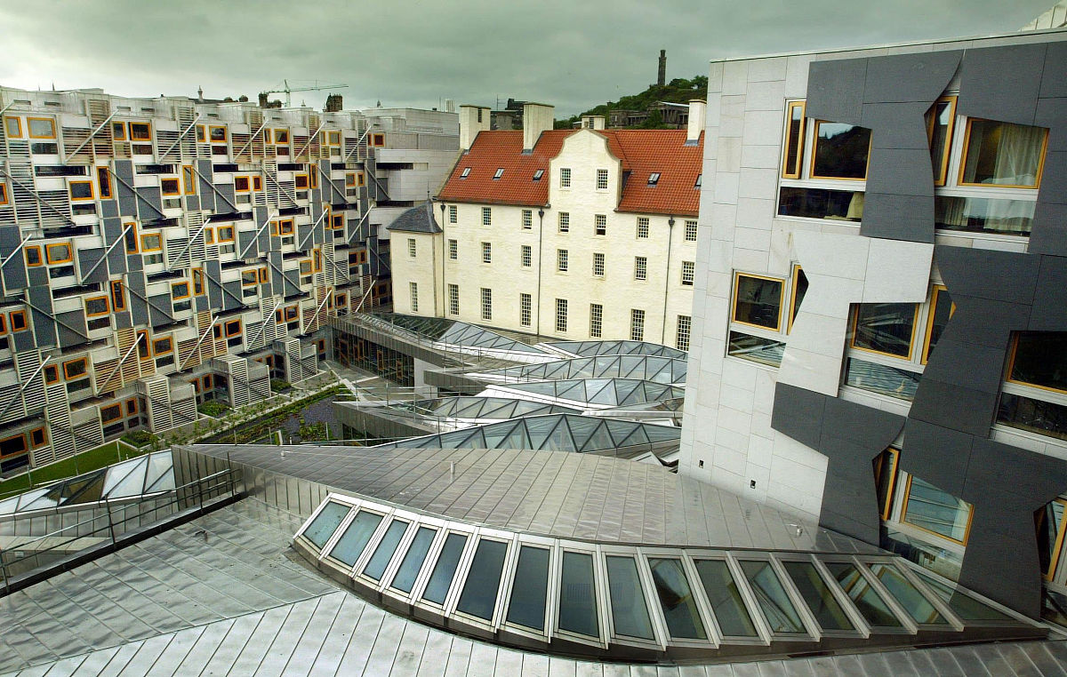 《Modern Times Forever》