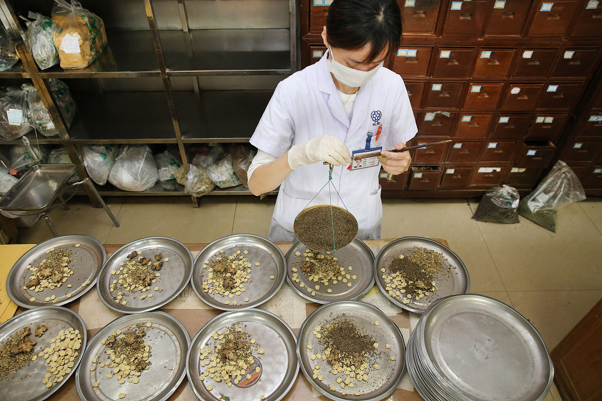 成都铁路卫生学校专业设置 - 成都卫生学校分校