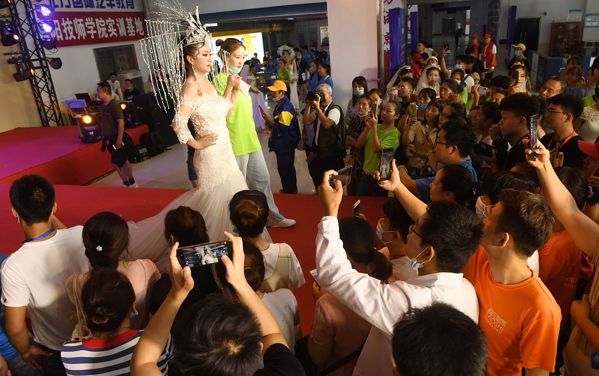 安徽财贸职业学院单招有药剂专业吗