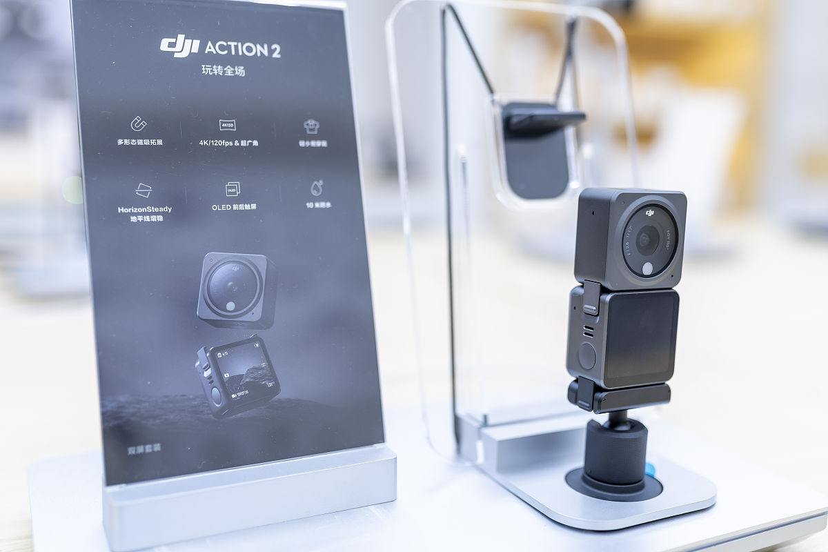 以下有更有更好的表达么？Our customers can also integrate DALI systems with Casambi to extend their existing DALI systems allowing fewer wires and enables remote control just like an ecosystem which makes your pro