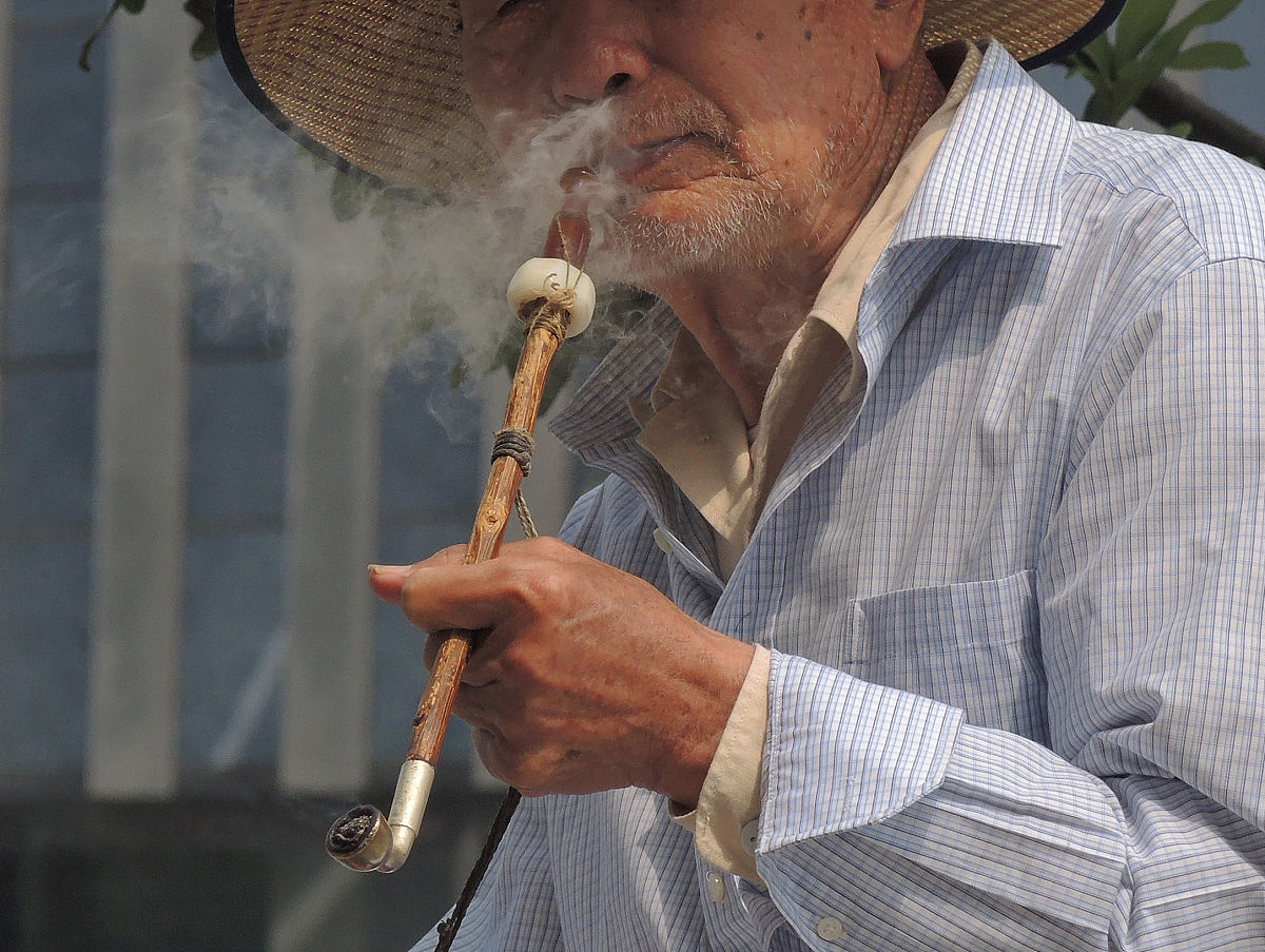 大烟割浆方法及注意事项：让抽烟更舒适