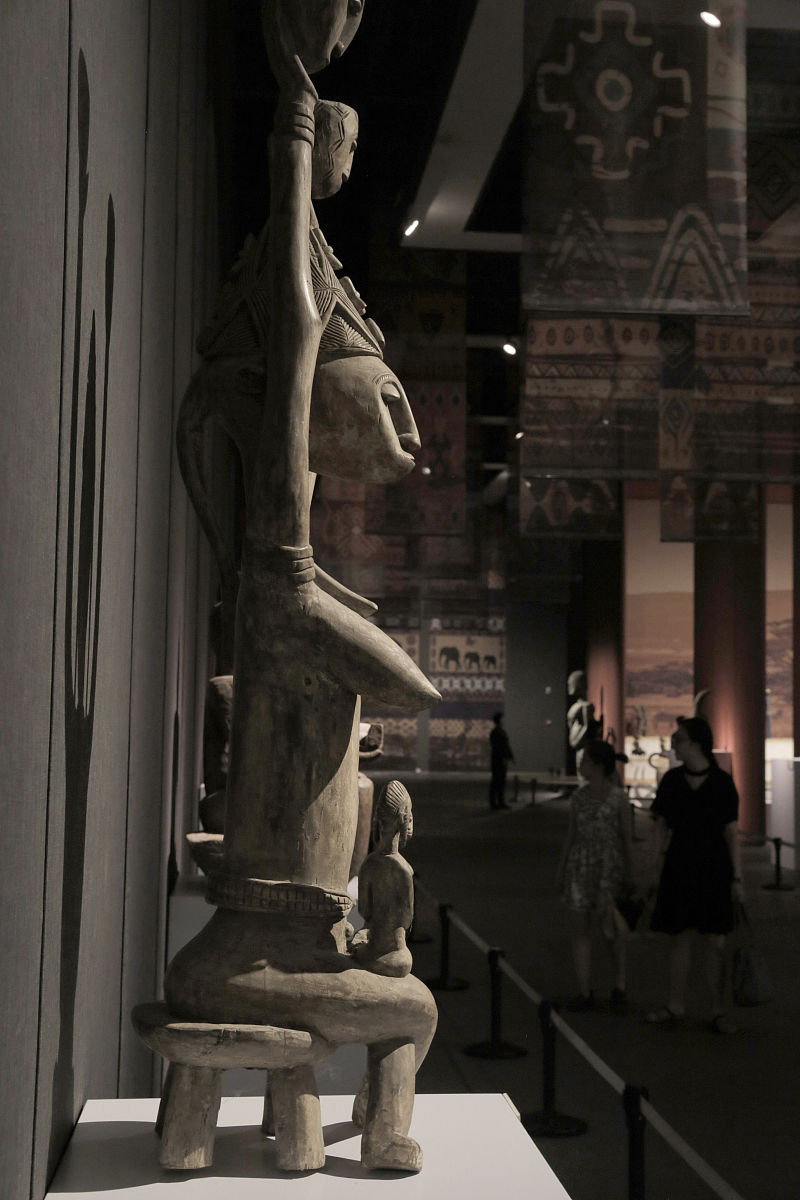 山东博物馆雕塑考察报告：探索艺术与空间的对话