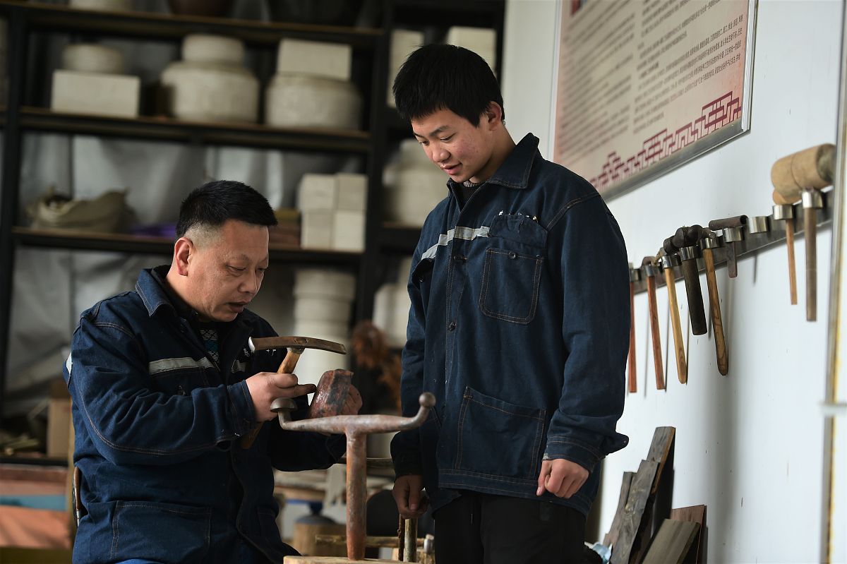 沧州女生读卫校好吗？2022年分析与建议
