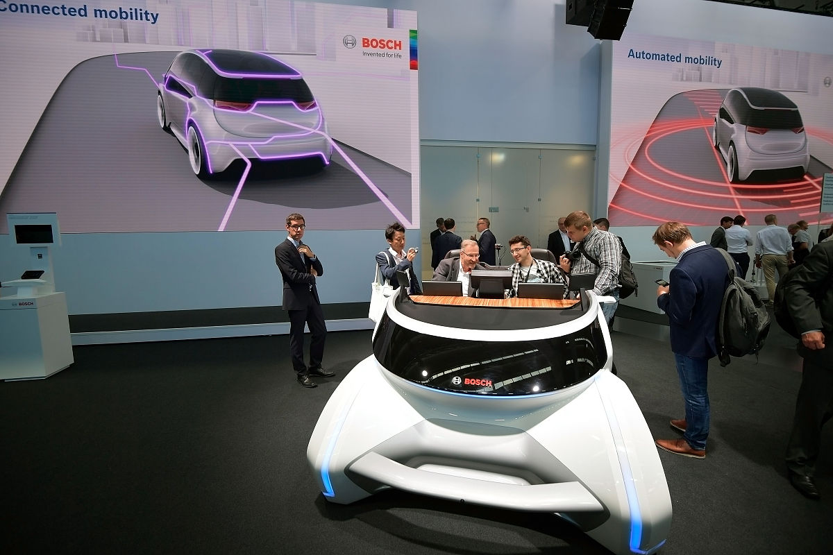 阿波罗自动驾驶是特斯拉fds代码吗