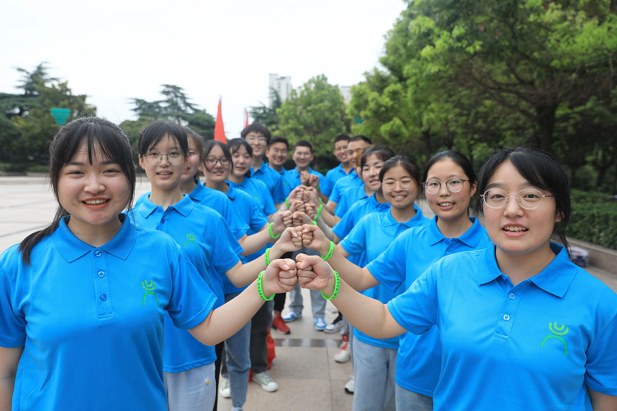 玉溪中专女生适合学什么专业？热门专业推荐
