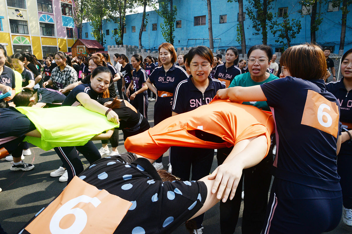 成都幼师学校：成为一名优秀幼师的条件和职业发展方向