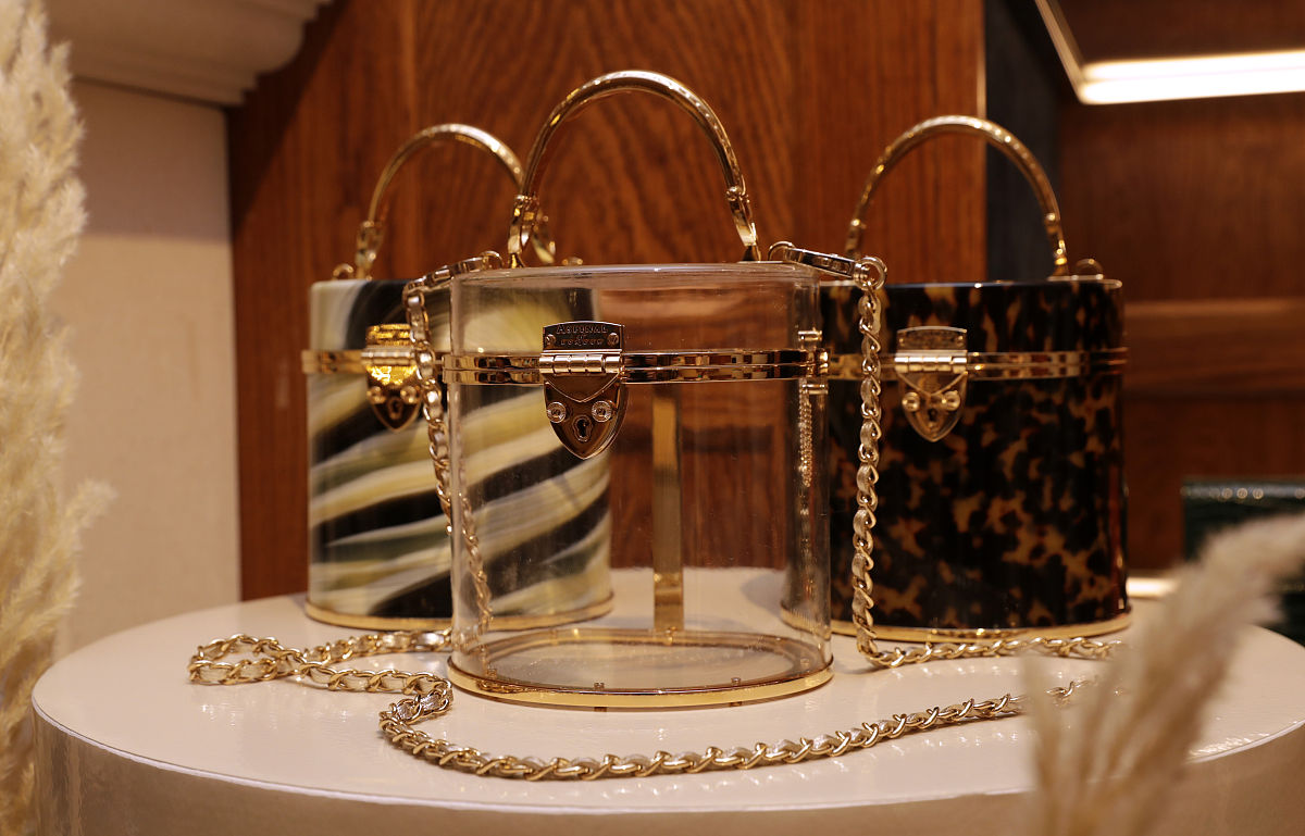 LVMH's International Purchasing: Ensuring Supply Chain Continuity & Security