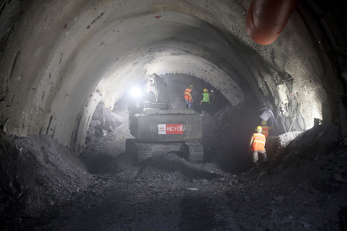 云南双柏县铁路学校-好不好