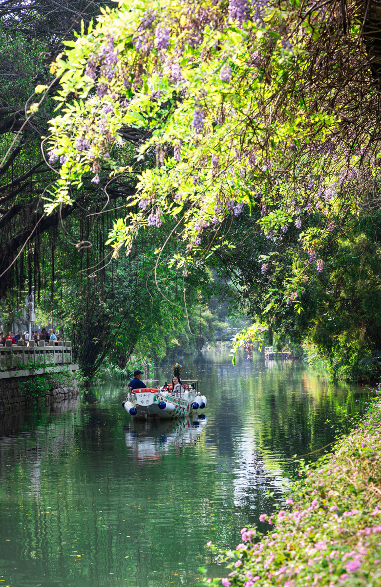 奔赴春天的旅行# 自驾游福州,不仅可以欣赏到城市的美景,还可以探访