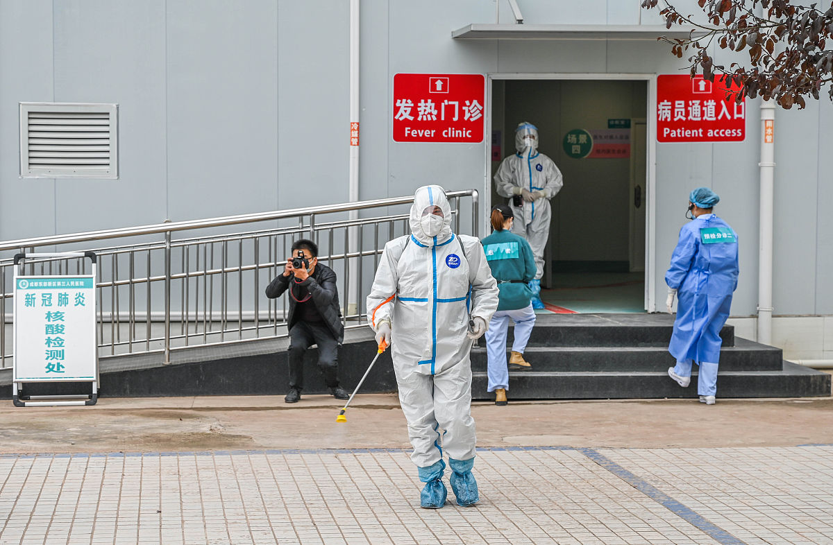 (如需下载使用,请务必署名红星新闻 王欢)2020年11月3日,四川省成都市
