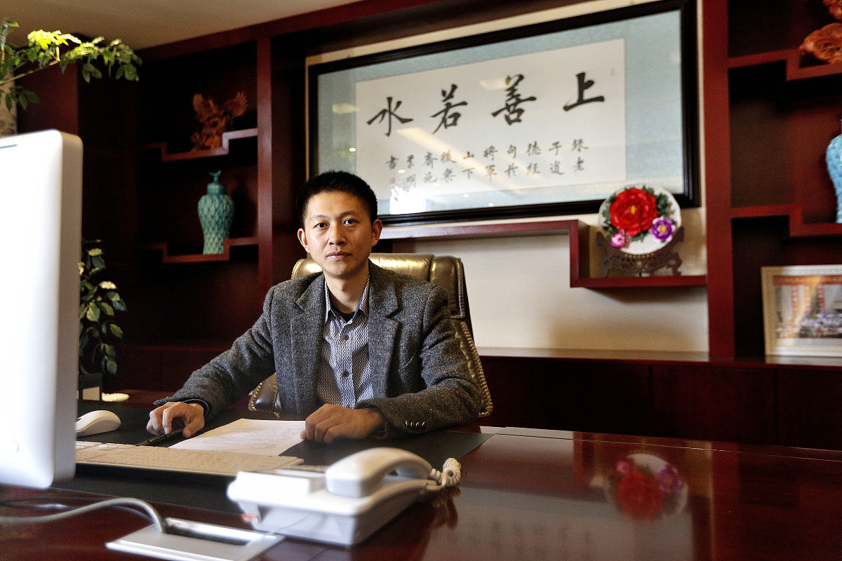 初中毕业学护理专业需要几年？就业前景如何？