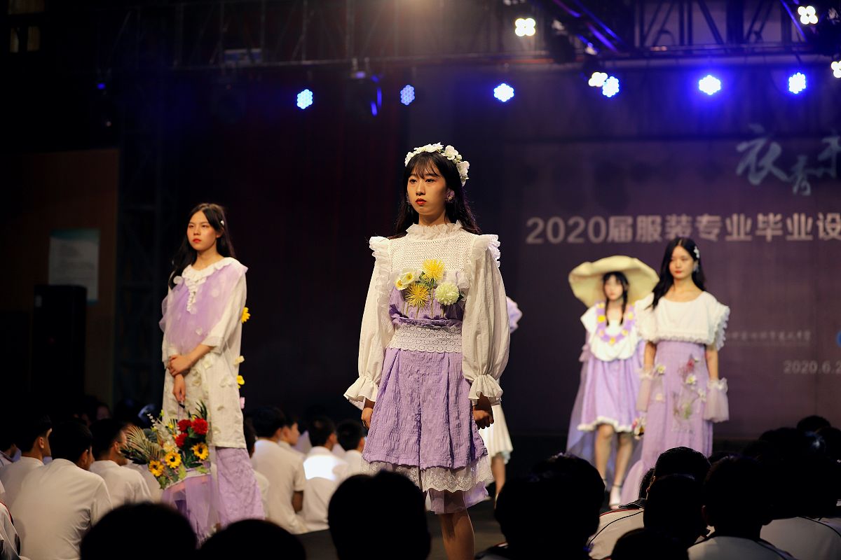 重庆市蜀兴职业中学2022年招生简章：招生计划与要求