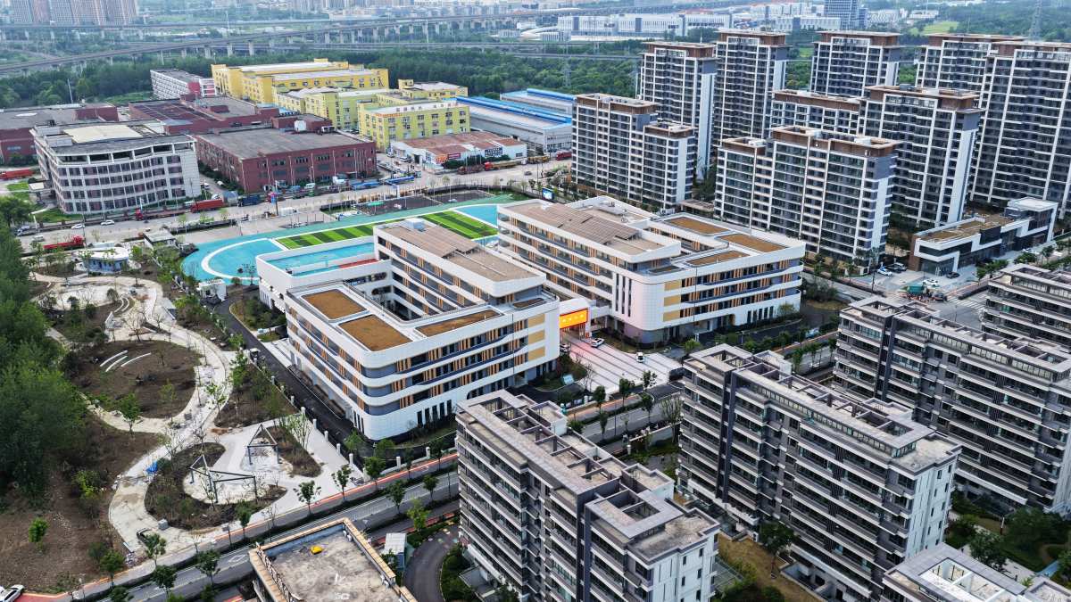 合肥工业经济学校2023年新校区地址：高新区1000亩