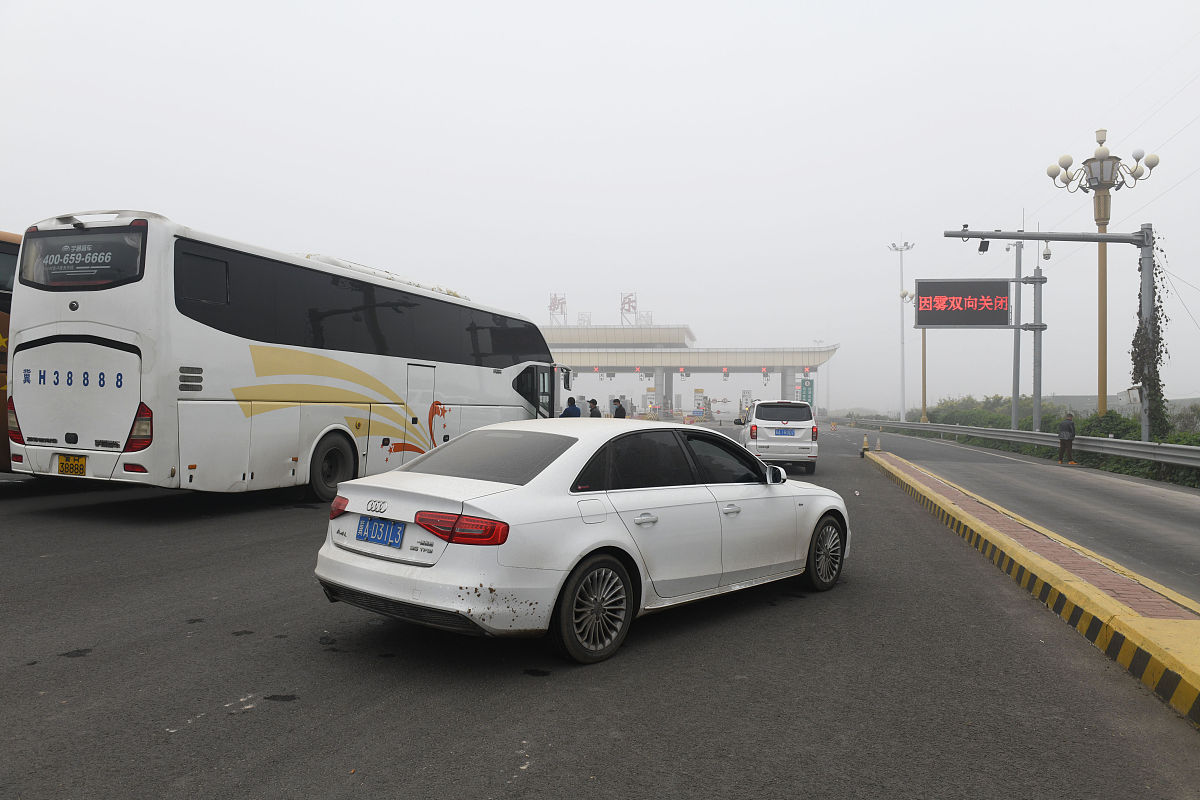 丰田考斯特汽车的安全性能和驾驶体验怎么样？