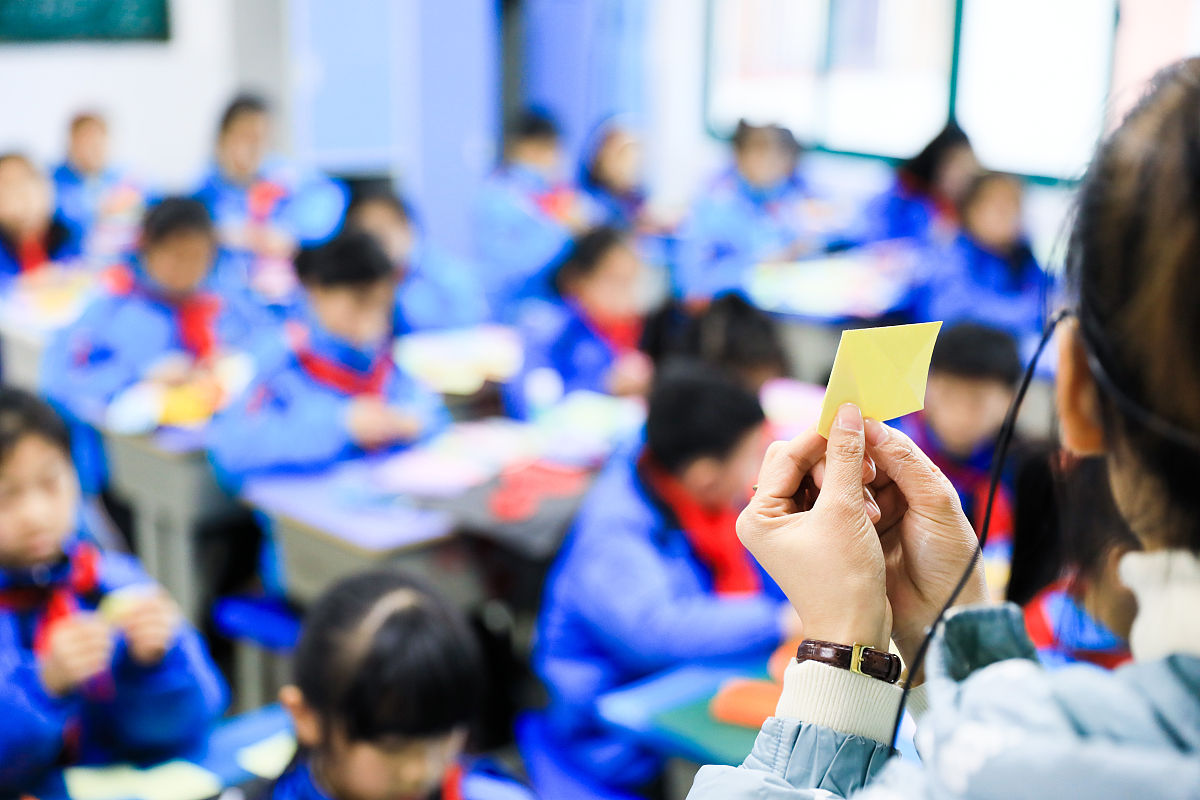 小学1-4年级升学率统计表 - 95%以上！