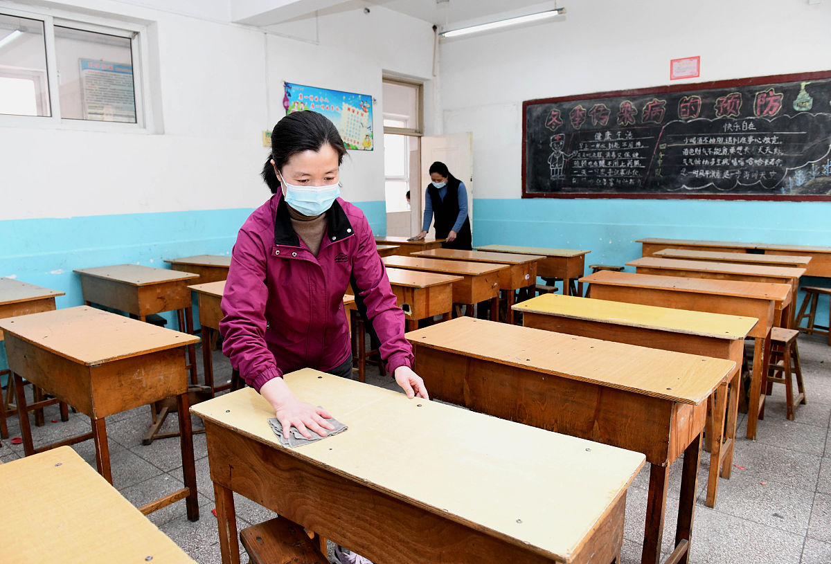 我是大学生请关于班级劳动卫生检查活动过程及心得体会的文章要求500字