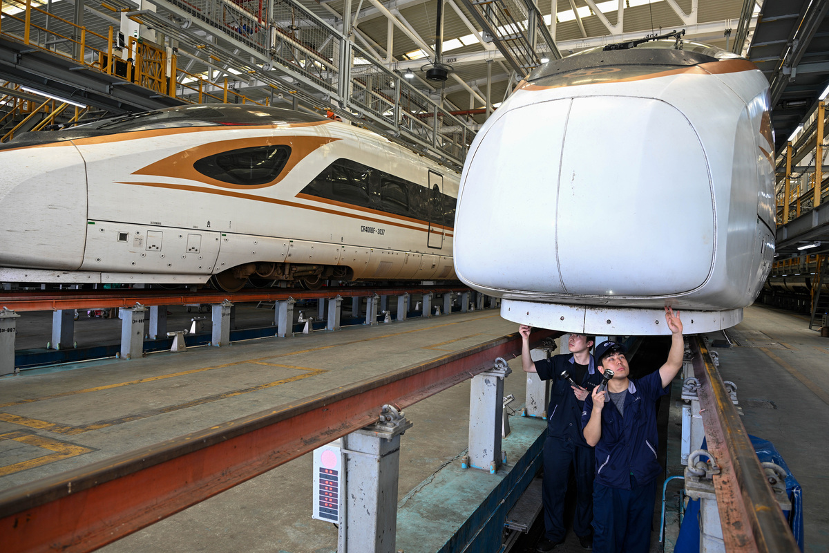 动车制造与检修就业前景：高薪资、高技能、稳定发展